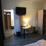 Cesar Centre-ville Gare 호텔 2*