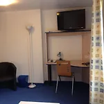 호텔 Cesar Centre-ville Gare Charleville-Mézières
