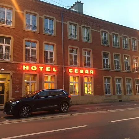 Cesar Centre-ville Gare 호텔 Charleville-Mézières