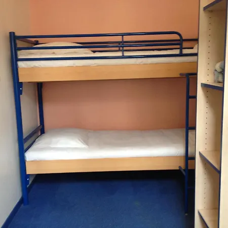 Cesar Centre-ville Gare Hotel 2*