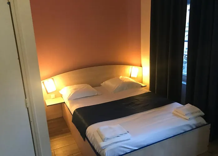 Cesar Centre-ville Gare 2*