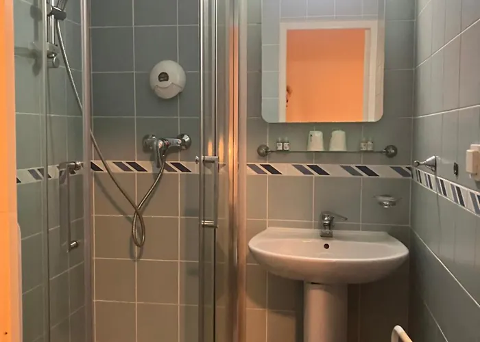 Cesar Centre-ville Gare 2*