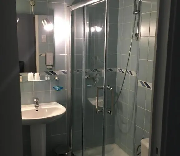 Cesar Centre-ville Gare 2*