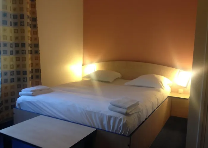 Hotel Cesar Centre-ville Gare